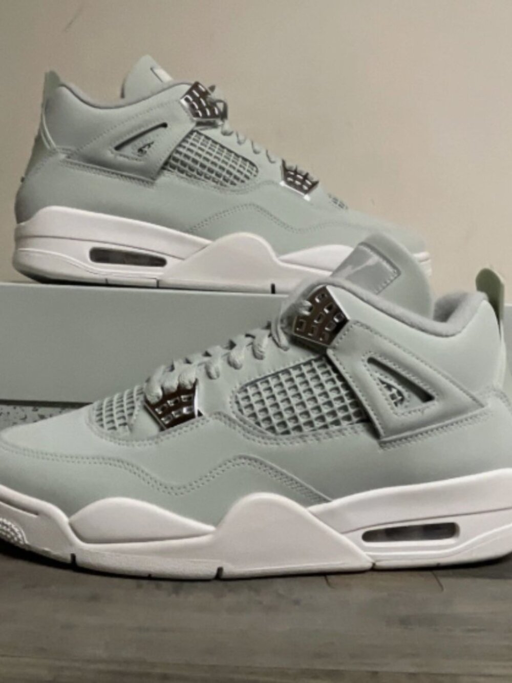 Nike Air Jordan 4 Retro Seafoam